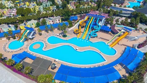 Viešbutis „VONRESORT GOLDEN BEACH“ (Sidė, Turkija)
