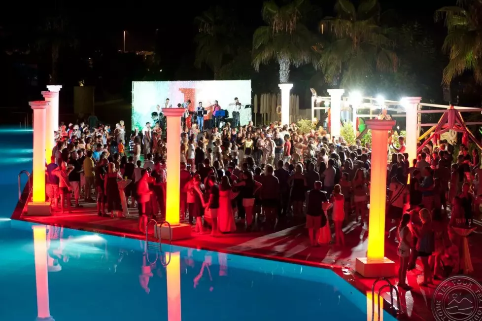 Viešbutis „VONRESORT GOLDEN BEACH“ (Sidė, Turkija)