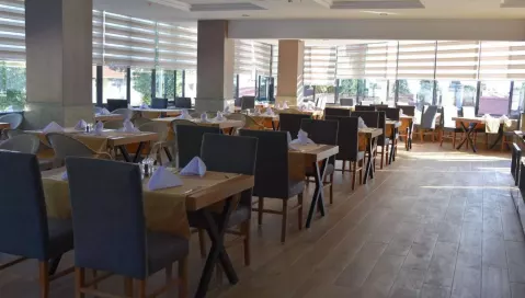 Side Golden Rock (Antalija, Turkija)