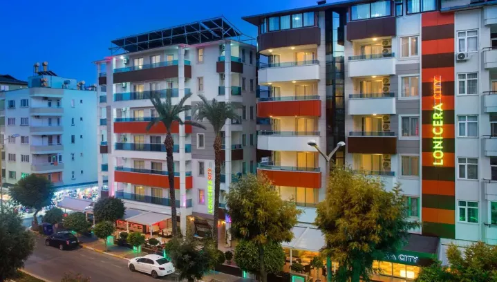 Lonicera City Kleopatra (Antalija, Turkija)