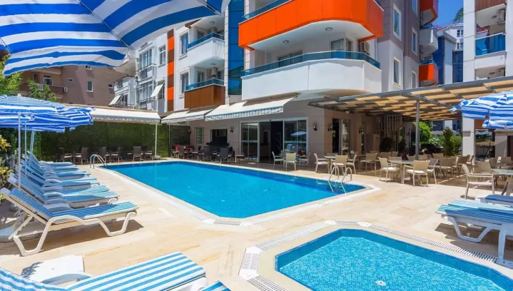 Lonicera City Kleopatra (Antalija, Turkija)