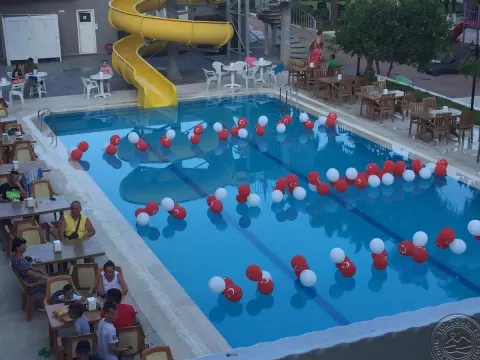 Viešbutis „GRAND HOTEL DERIN“ (Kemeras, Turkija)