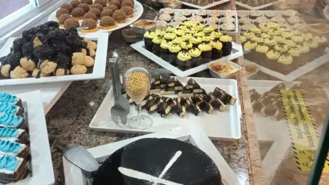 Viešbutis „GRAND HOTEL DERIN“ (Kemeras, Turkija)