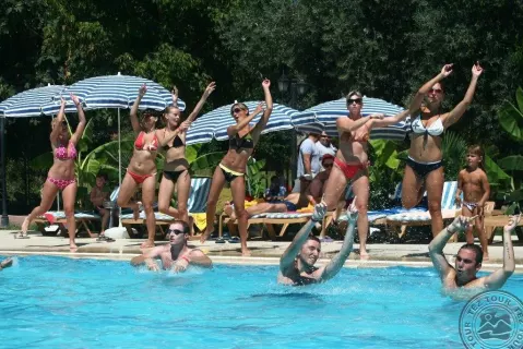Viešbutis „GRAND HOTEL DERIN“ (Kemeras, Turkija)