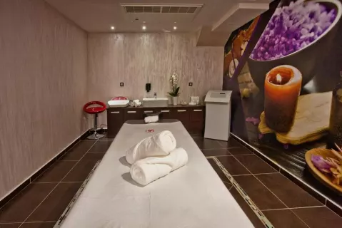 Viešbutis „ACD WELLNESS & SPA“ (Herceg novis, Tivatas, Juodkalnija)
