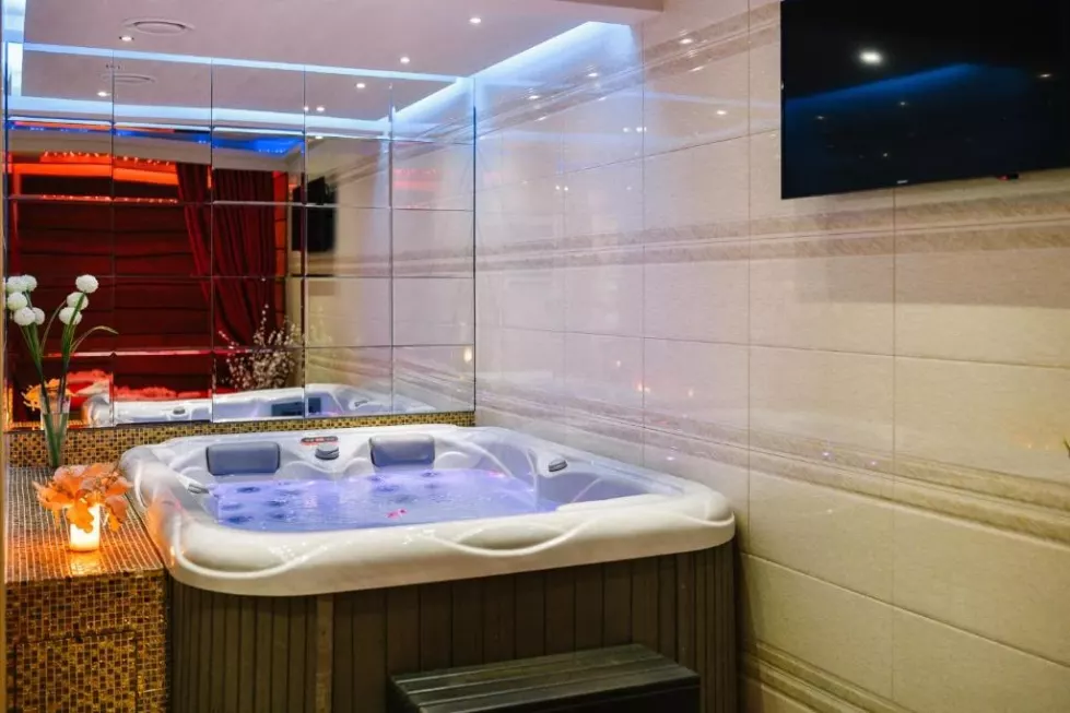 Viešbutis „ACD WELLNESS & SPA“ (Herceg novis, Tivatas, Juodkalnija)