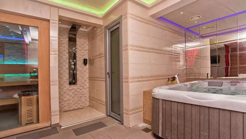 ACD Wellness & Spa (Tivatas, Juodkalnija - Kroatija)