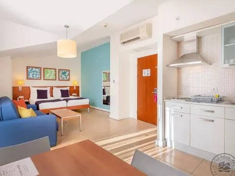 Viešbutis „BARUT B SUITES“ (Sidė, Turkija)