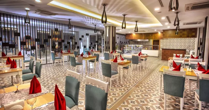 Viešbutis „SHERWOOD EXCLUSIVE LARA“ (Antalija, Turkija)