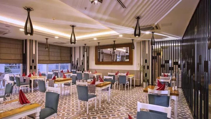 Viešbutis „SHERWOOD EXCLUSIVE LARA“ (Antalija, Turkija)