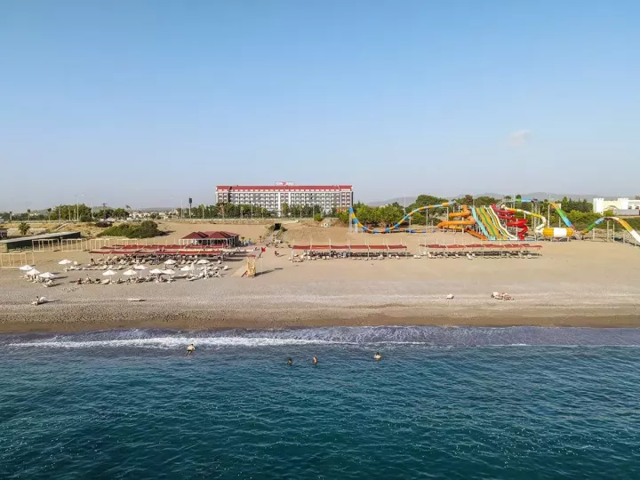 Casa Fora Beach Resort