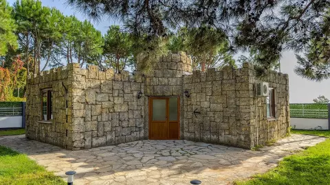 Casa Fora Beach Resort