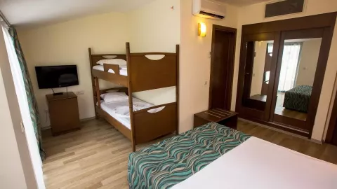Viešbutis „DOSI HOTEL“ (Antalija, Turkija)