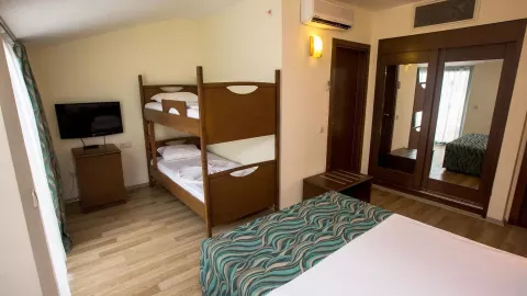 Viešbutis „DOSI HOTEL“ (Antalija, Turkija)