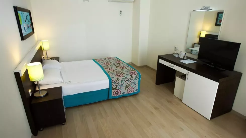 Viešbutis „DOSI HOTEL“ (Antalija, Turkija)