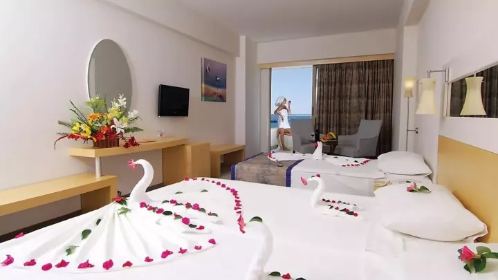 Viešbutis „LYCUS BEACH HOTEL“ (Alanija, Turkija)