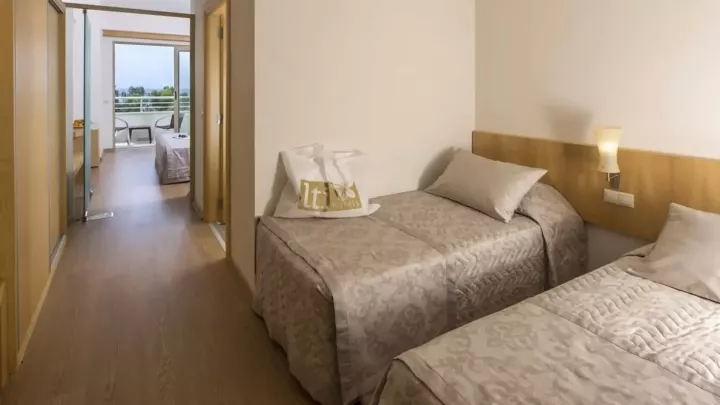 Viešbutis „LYCUS BEACH HOTEL“ (Alanija, Turkija)