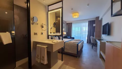 Viešbutis „SUNTHALIA HOTELS & RESORT ADULT ONLY PARTY HOTEL“ (Sidė, Turkija)