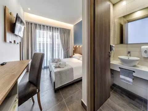 Viešbutis „POLLIS HOTEL“ (Chersonisas, Kreta, Graikija)