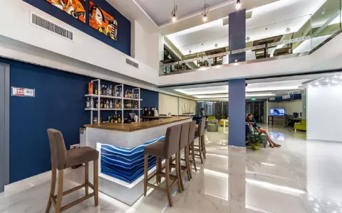 Viešbutis „POLLIS HOTEL“ (Chersonisas, Kreta, Graikija)