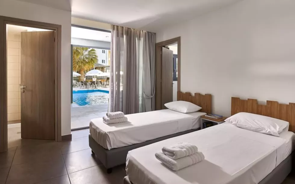 Viešbutis „POLLIS HOTEL“ (Chersonisas, Kreta, Graikija)