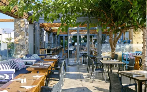 Viešbutis „POLLIS HOTEL“ (Chersonisas, Kreta, Graikija)