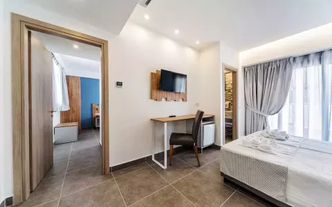 Viešbutis „POLLIS HOTEL“ (Chersonisas, Kreta, Graikija)