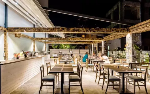 Viešbutis „POLLIS HOTEL“ (Chersonisas, Kreta, Graikija)