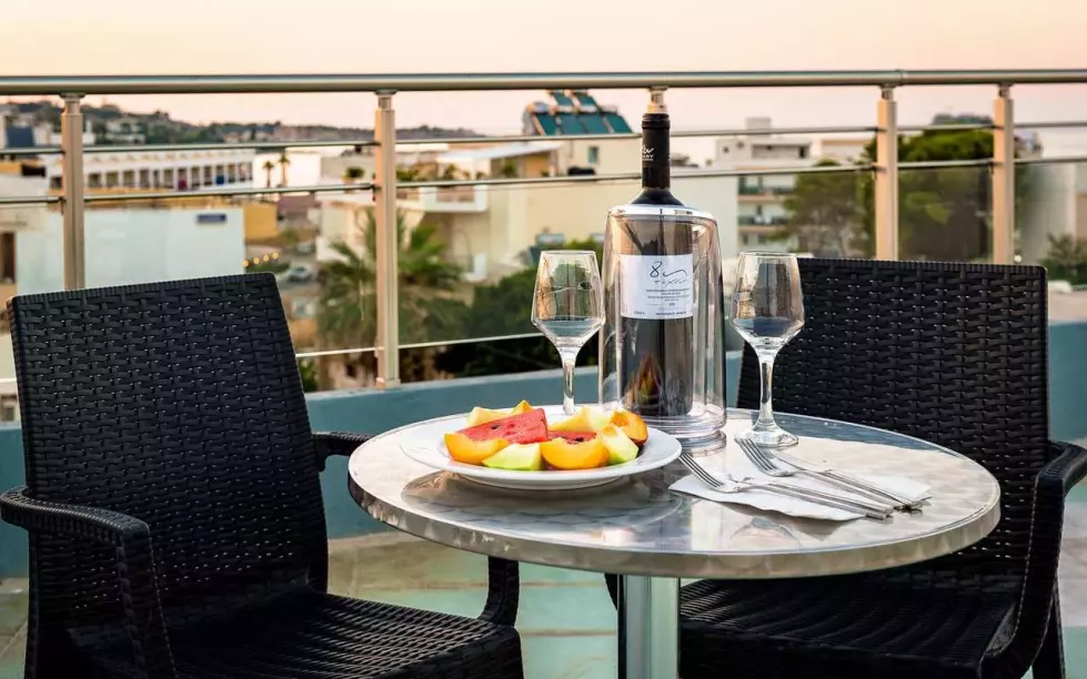 Viešbutis „POLLIS HOTEL“ (Chersonisas, Kreta, Graikija)