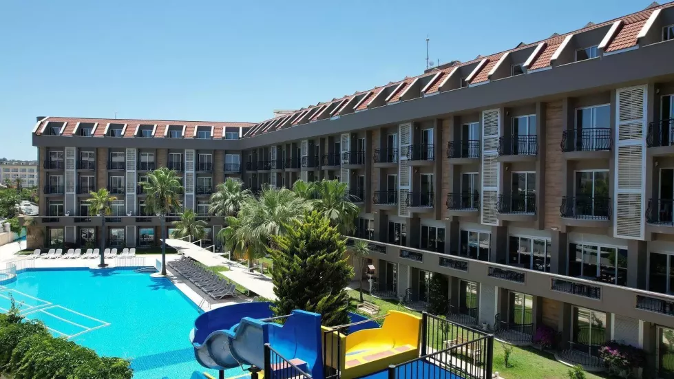 Viešbutis „CAMYUVA BEACH HOTEL“ (Kemeras, Turkija)