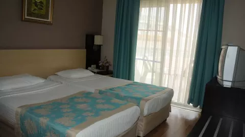 Viešbutis „VIKING NONA BEACH“ (Kemeras, Turkija)