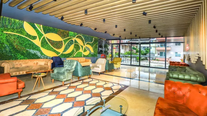 Viešbutis „MR CRANE HOTEL“ (Kemeras, Turkija)