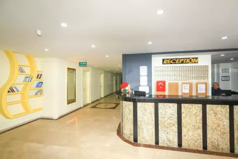 Viešbutis „MR CRANE HOTEL“ (Kemeras, Turkija)