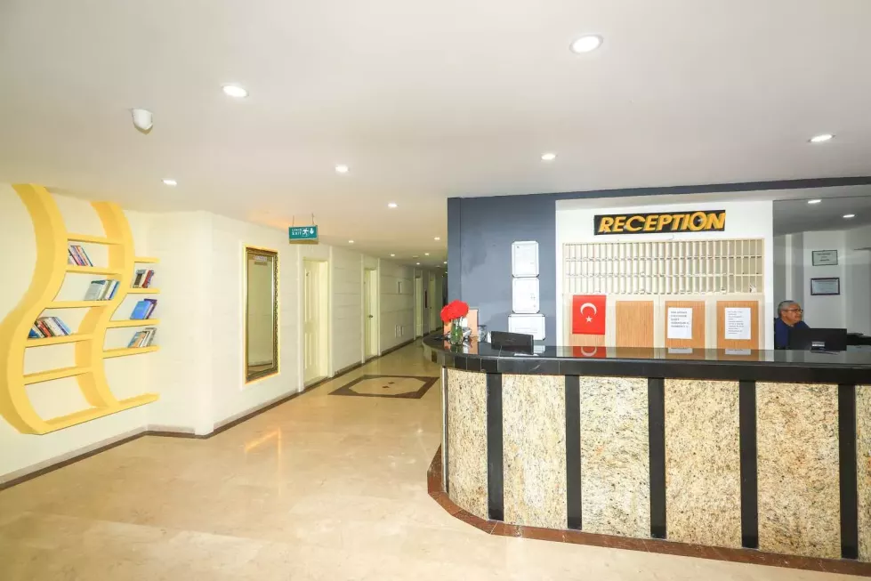 Viešbutis „MR CRANE HOTEL“ (Kemeras, Turkija)