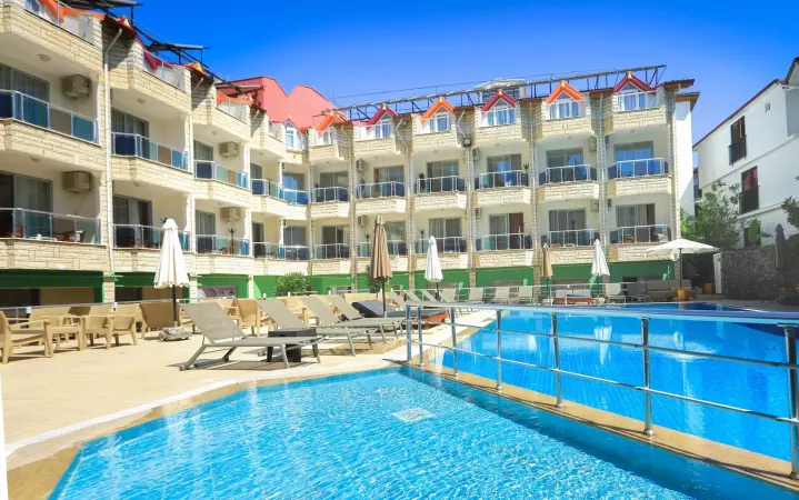 Viešbutis „MR CRANE HOTEL“ (Kemeras, Turkija)