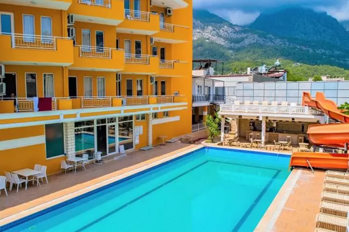 Viešbutis „NEX ROYAL BEACH HOTEL (EX.VOGUE ROYAL BEACH HOTEL)“ (Kemeras, Turkija)