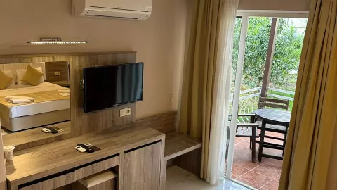 Viešbutis „MERIDIA BEACH HOTEL“ (Alanija, Turkija)