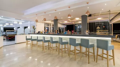 Viešbutis „HORIZON BEACH HOTEL“ (Stalida, Kreta, Graikija)