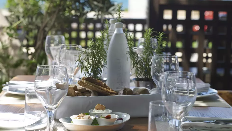 Viešbutis „KYMA SUITES BEACH HOTEL“ (Retimnas, Kreta, Graikija)