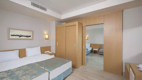 Viešbutis „L'OCEANICA BEACH RESORT HOTEL“ (Kemeras, Turkija)