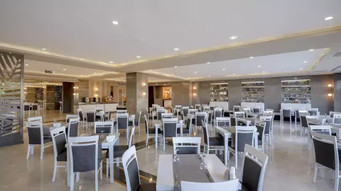 Viešbutis „L'OCEANICA BEACH RESORT HOTEL“ (Kemeras, Turkija)