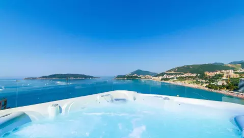 Ponta Nova (Tivatas, Juodkalnija - Kroatija)