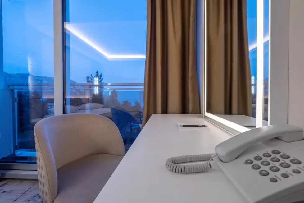 Viešbutis „TARA “ (Bečiči, Tivatas, Juodkalnija)