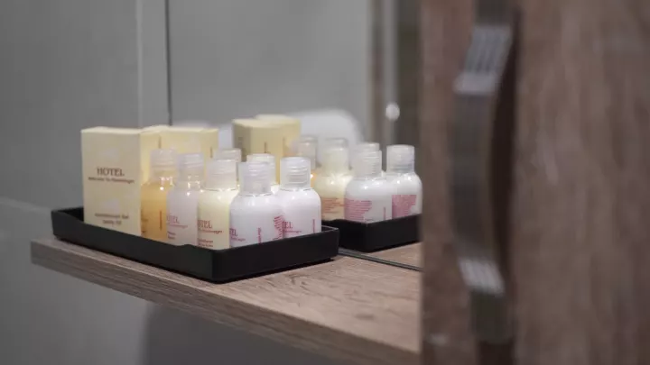 Viešbutis „TARA “ (Bečiči, Tivatas, Juodkalnija)