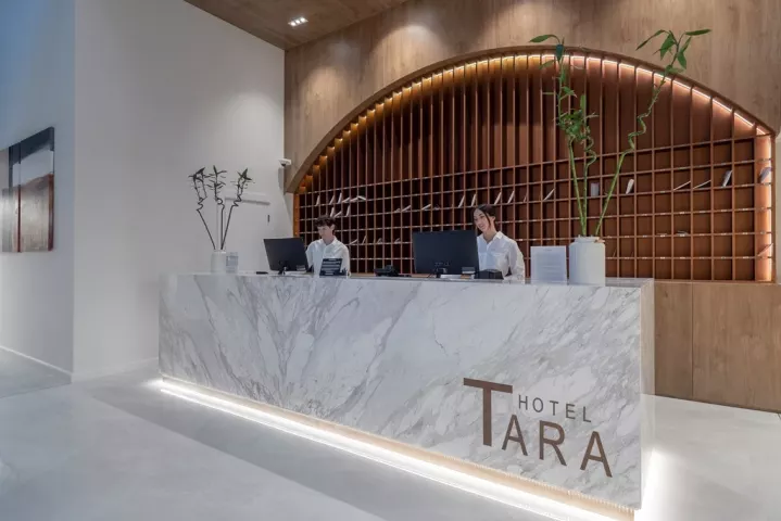 Viešbutis „TARA “ (Bečiči, Tivatas, Juodkalnija)