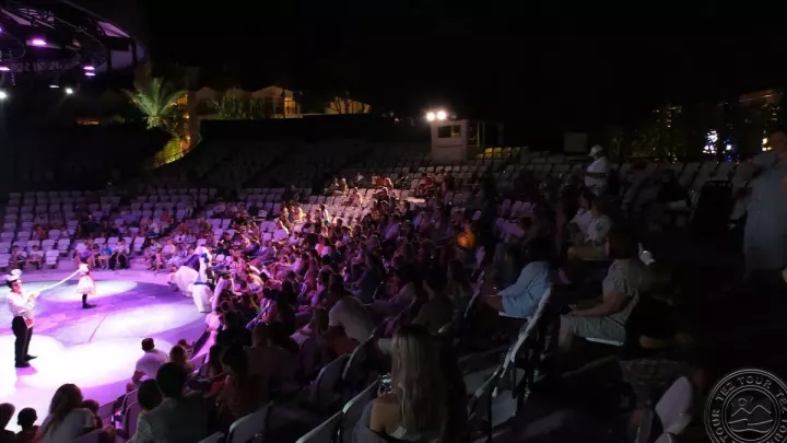 Viešbutis „DOBEDAN WORLD PALACE“ (Kemeras, Turkija)