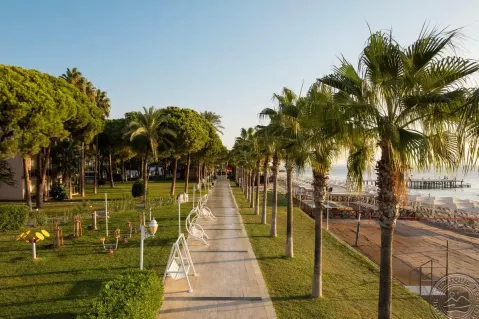 Viešbutis „DOBEDAN WORLD PALACE“ (Kemeras, Turkija)