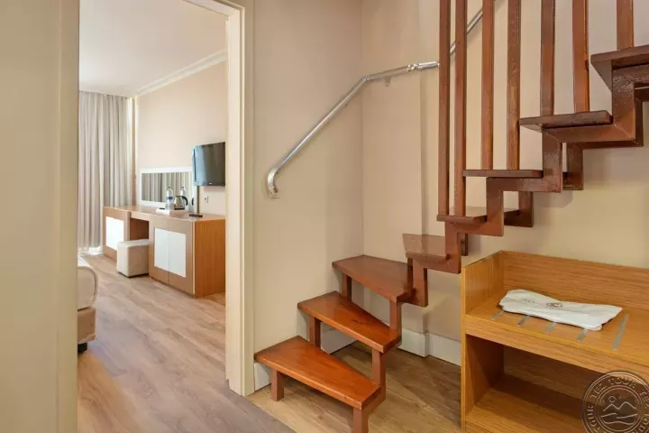 Viešbutis „DOBEDAN WORLD PALACE“ (Kemeras, Turkija)