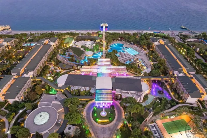 Viešbutis „DOBEDAN WORLD PALACE“ (Kemeras, Turkija)