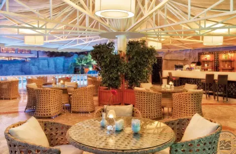 Viešbutis „DOBEDAN WORLD PALACE“ (Kemeras, Turkija)